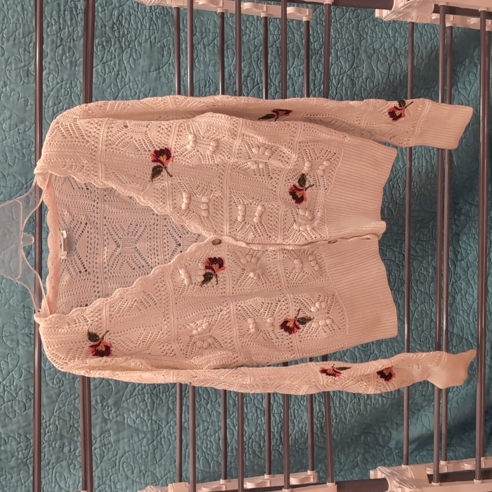 Sundance Twin Set Tank and Cardigan Embroidered Medium/Petite Medium